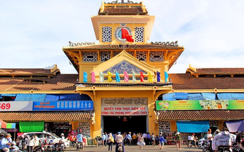 Chinatown à Saïgon (Chợ Lớn) est un quartier vibrant situé dans le 5ᵉ arrondissement de Ho Chi Minh-Ville, au Vietnam