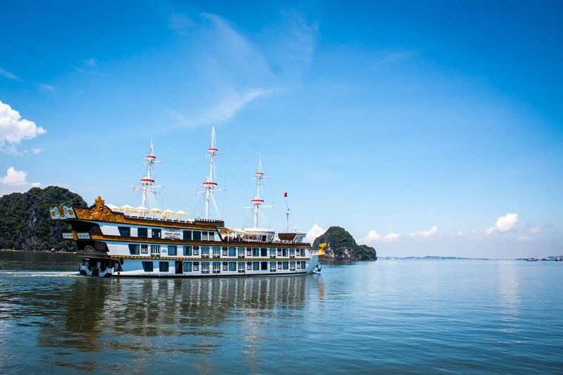 Croisière dans la baie d'Halong