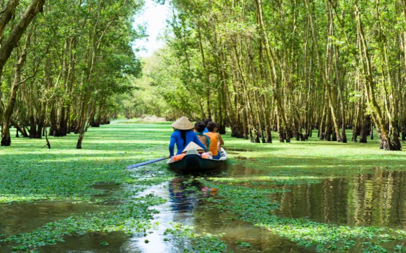 Excursion en bateau dans le delta du Mékong Vietnam - Cambodge en 17 jours