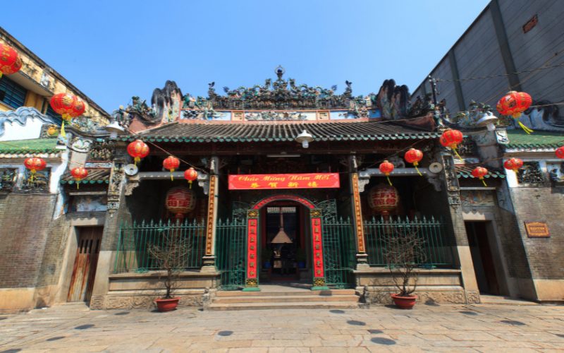 Façade du Temple Thien Hau à Ho Chi Minh-Ville