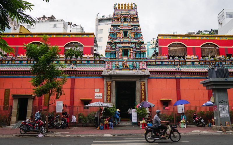 Façade du Temple Hindou Mariamman à Ho Chi Minh-Ville