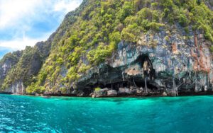 Grotte des Vikings, Îles de Phi Phi 