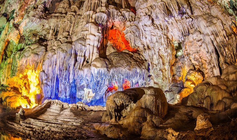 Grotte des Surprises - Halong