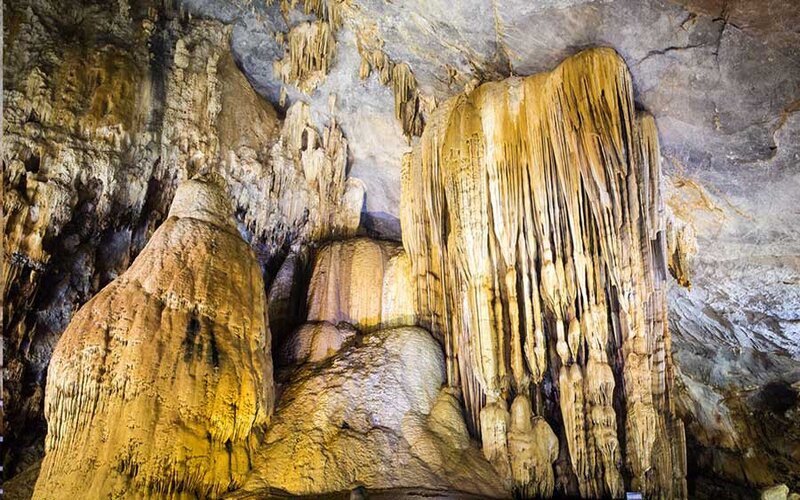 Les stalactites et les stalagmites