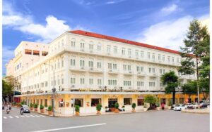 L'hôtel Continental à la rue Đồng Khởi-Une Icône Historique au Cœur de Saïgon
