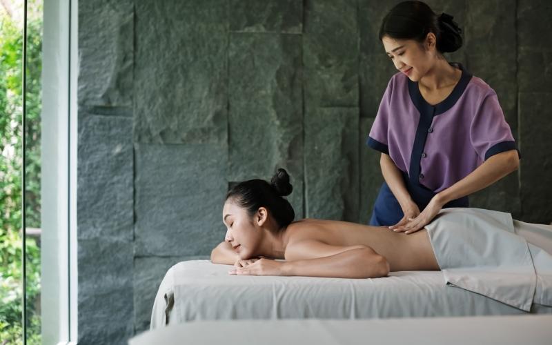 Massage thaïlandais au Banyan Tree Spa Krabi