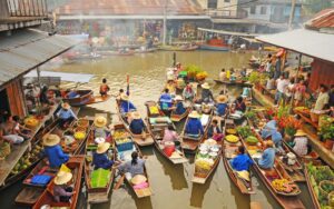 marché flottant de Damnoen Saduak