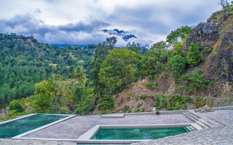 Visite des Sources chaudes de Marobo pendant le séjour au Timor oriental 4 jours
