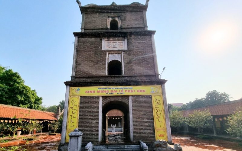 Tour Hoa Phong