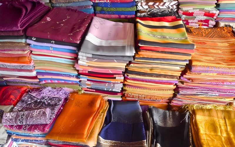 Tissus en soie au Cambodge