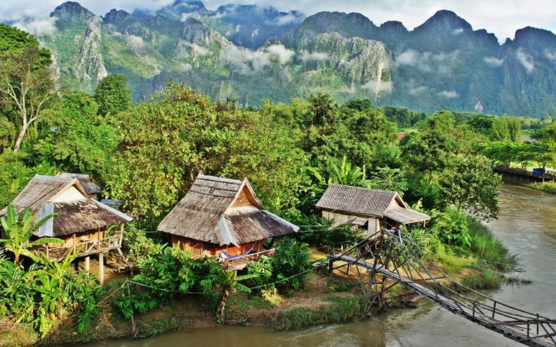 Voyage culturel et naturel du Vietnam au Laos en 15 jours