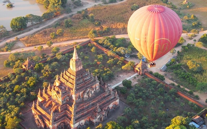 Vols en montgolfière à Bagan