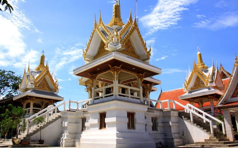 Wat Pracha Rat Bamrung